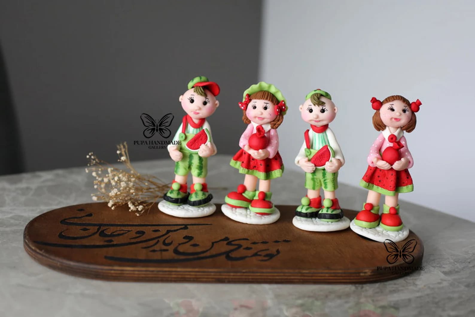 شب یلدا، عروسک یلدا، تزئینات یلدایی، هندوانه خمیر پلیمری، عروسک دختر انار، عروسک پسر هندوانه، هدیه یلدا